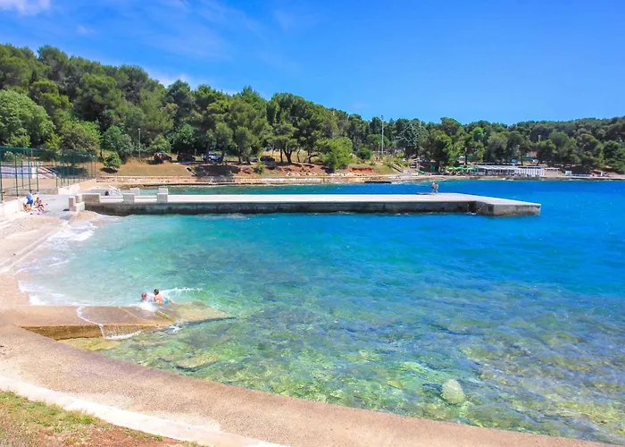 Lungomare 4 Apartamento *