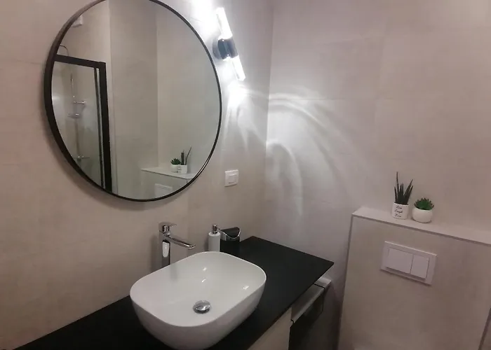 Lungomare 4 Apartment *