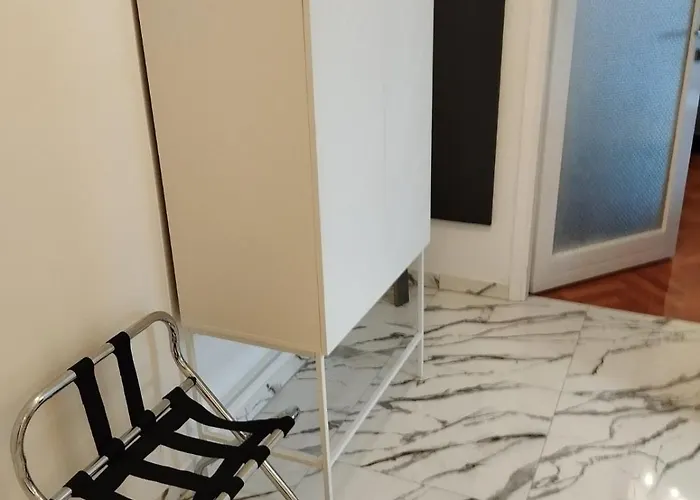 Lungomare 4 Apartment