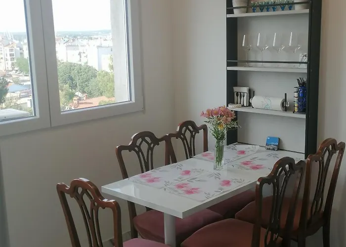 Lungomare 4 Apartment Pula