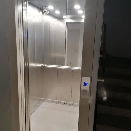 Lungomare 4 Apartment