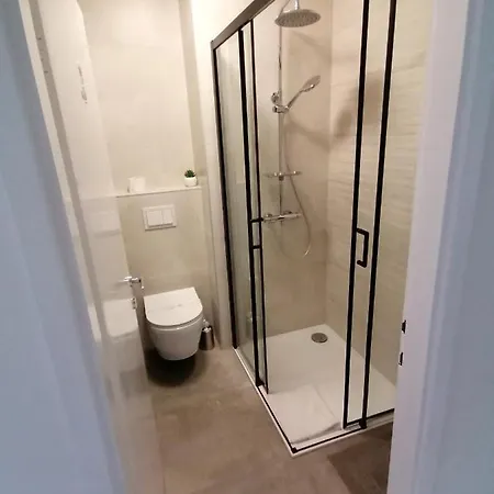 Lungomare 4 * Пула